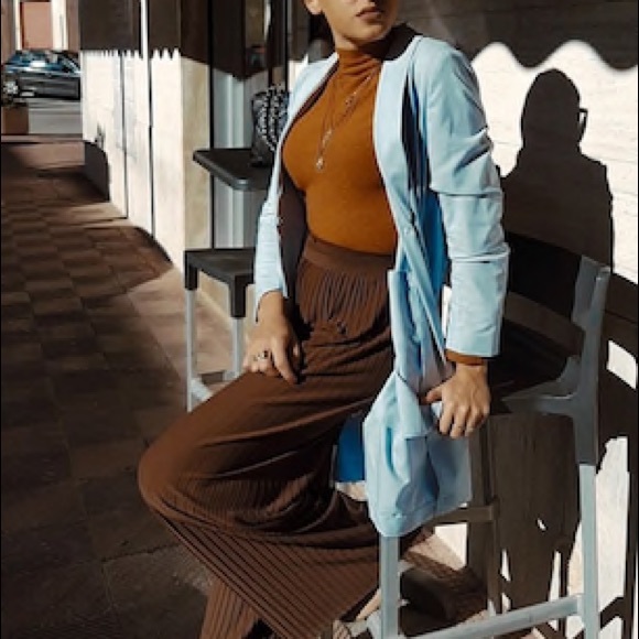 🆕mustard high neck wide sleeve knit top - Picture 4 of 8